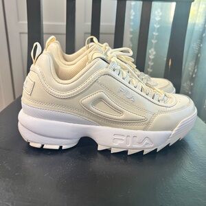Fila Women's Beige and White Sneakers